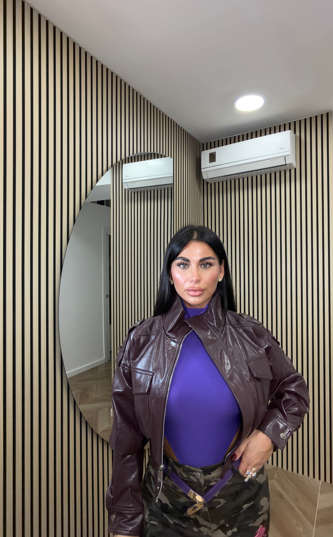 Chiodo Crop Lux