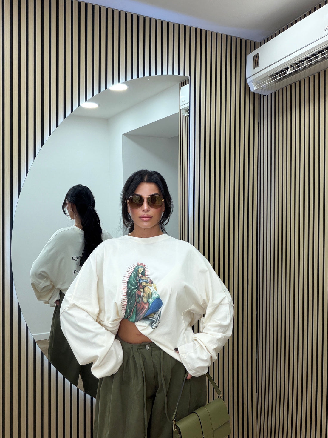 Long Sleeve Minimal Santa