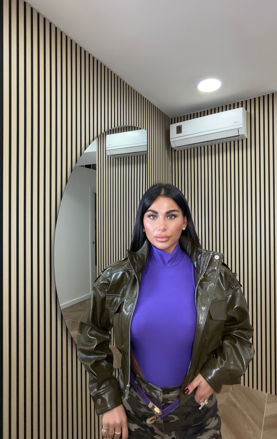 Chiodo Crop Lux