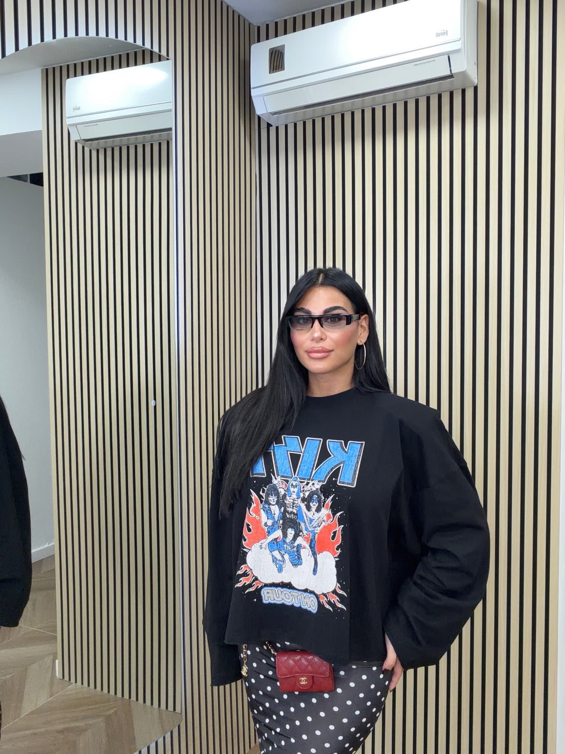 Long Sleeve Barock Kiss