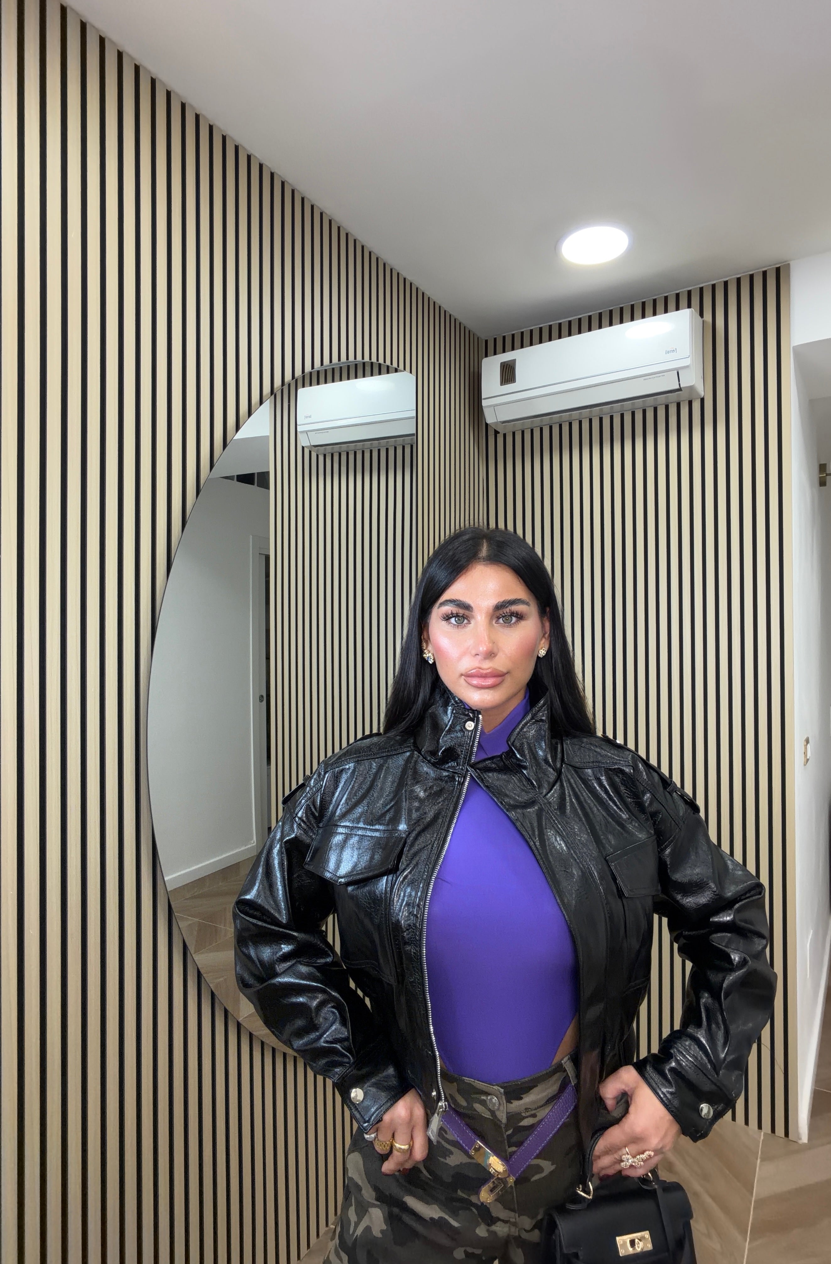 Chiodo Crop Lux